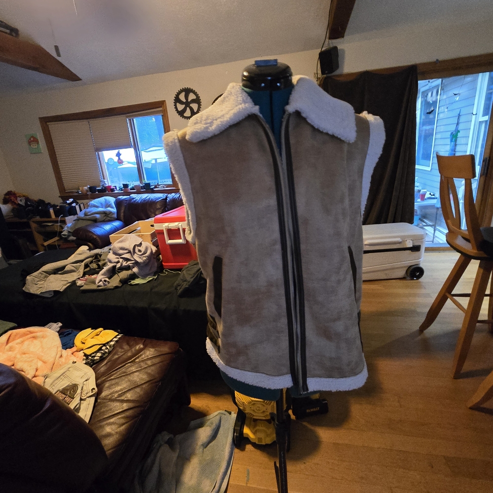 Wild Fable Cream Shearling Vest